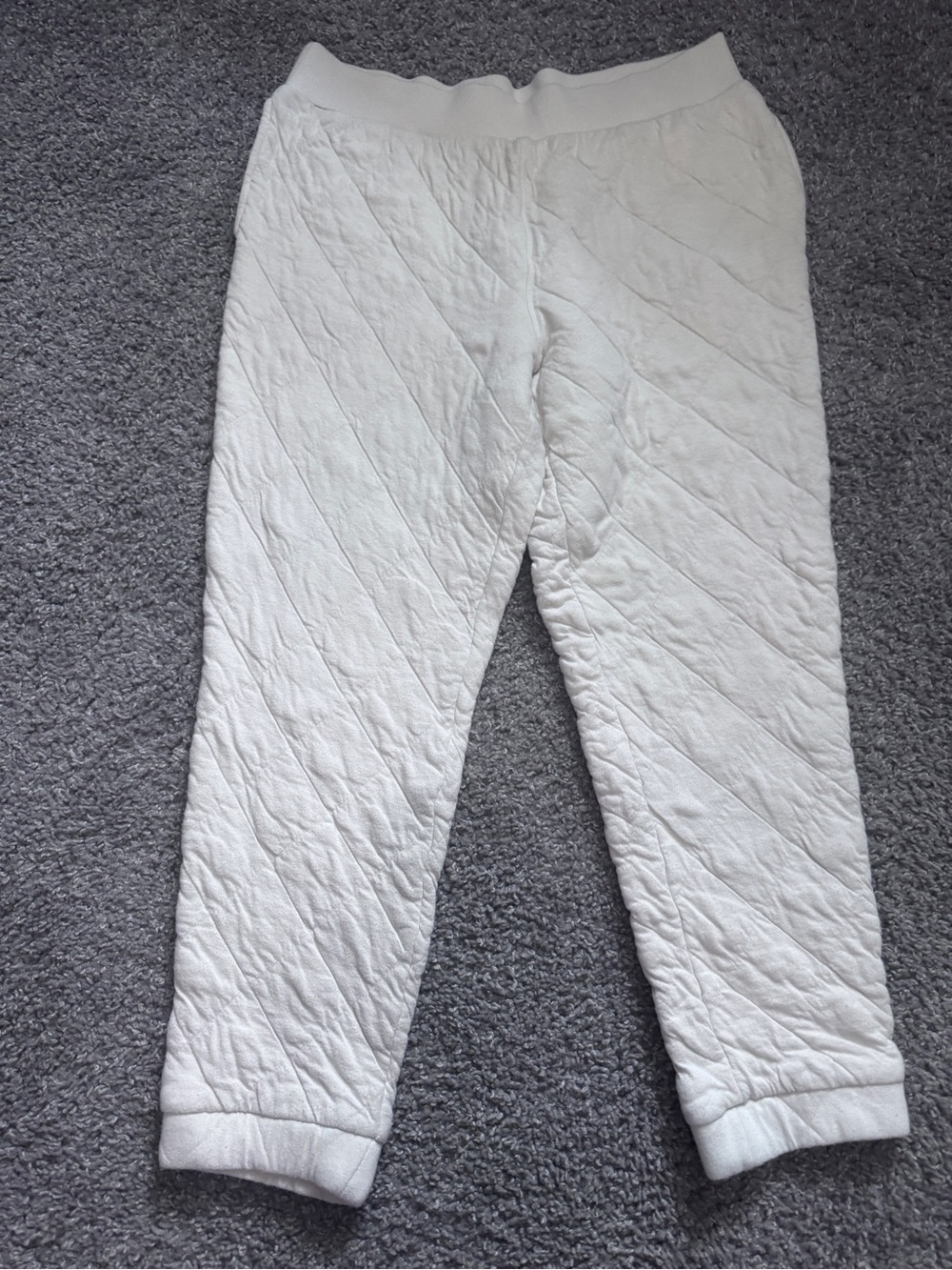 Universal Thread Women’s Cream Quilted Jogger Pants-Large